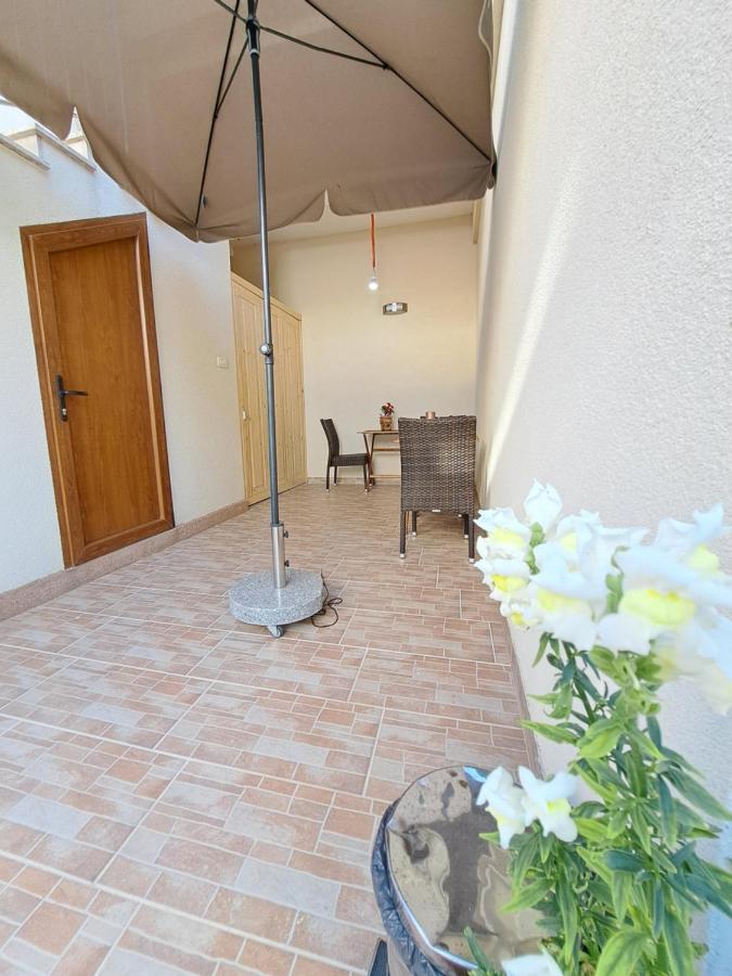 Meressa Nina&Leo Studio Apartments Novigrad Istria Εξωτερικό φωτογραφία